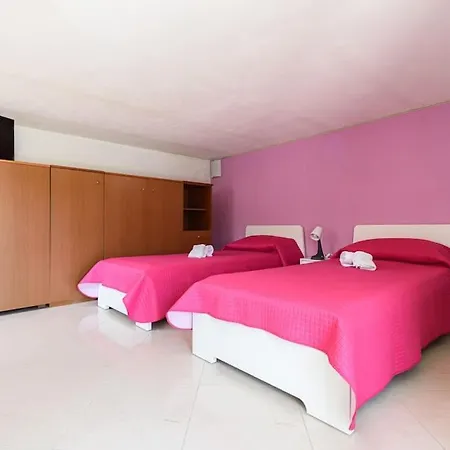 Apartmán Central Panoramic 4 Guest *