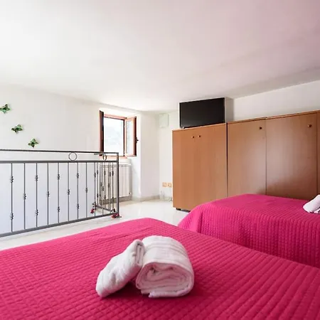 Apartmán Central Panoramic 4 Guest Neapol